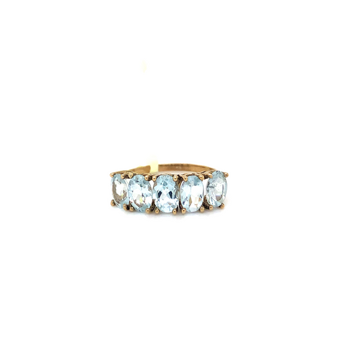 10kt Yellow Gold Oval Aquamarine Ring