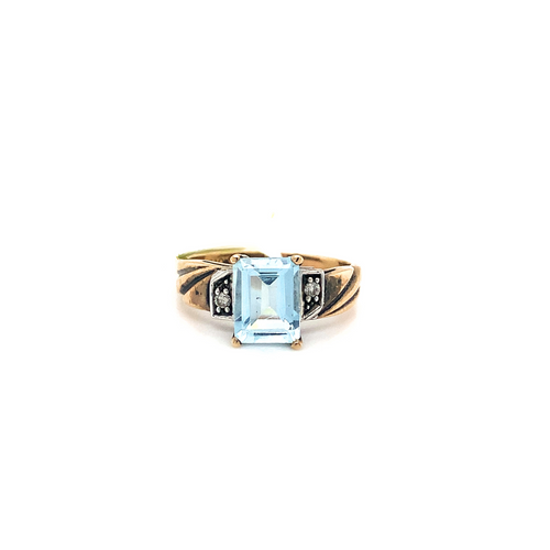 10kt Yellow Gold Emerald Aquamarine Ring