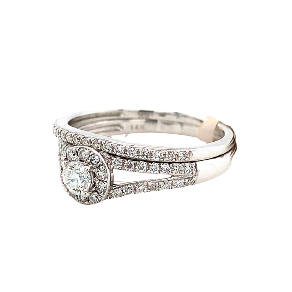 14kt White Gold Diamond Ring set