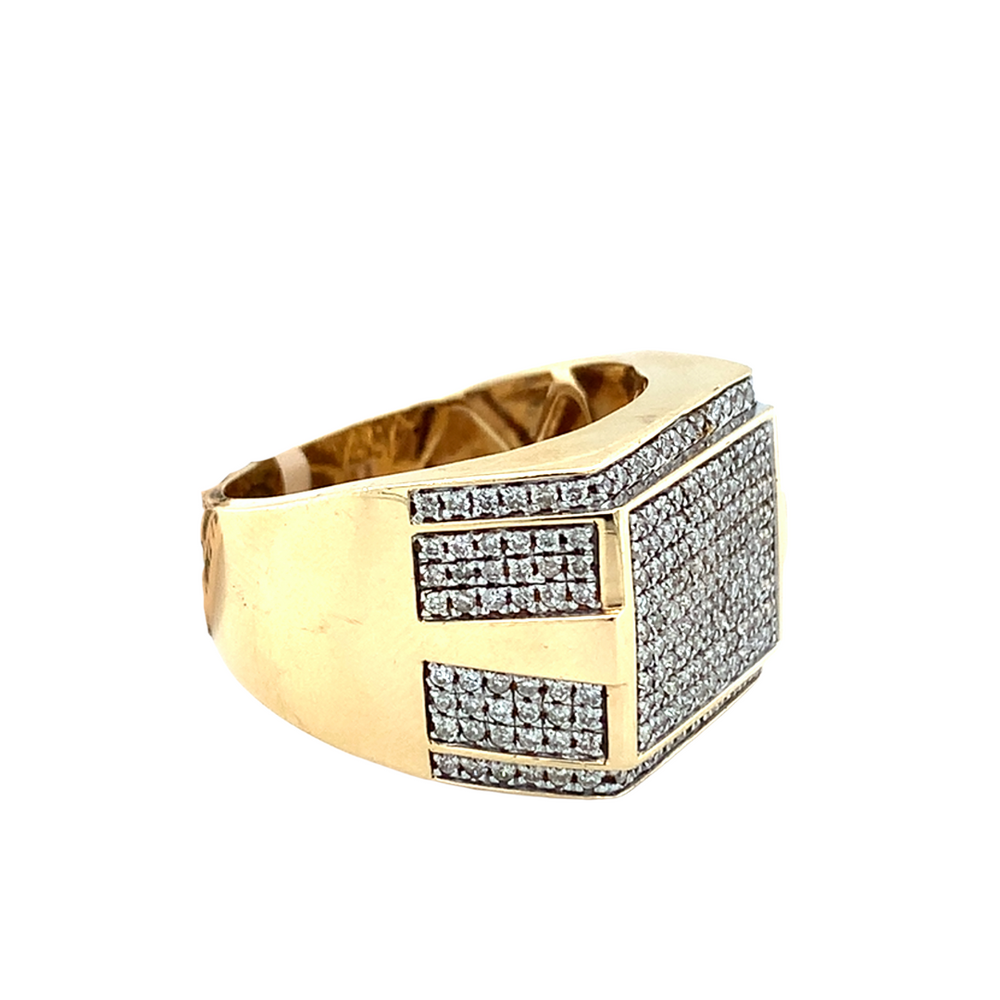 10kt Yellow Gold 1ct Total Weight Diamond Ring