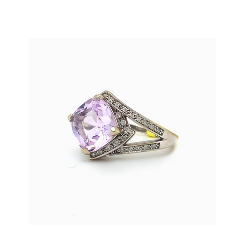 10KT White Gold Amethyst + Diamond ring