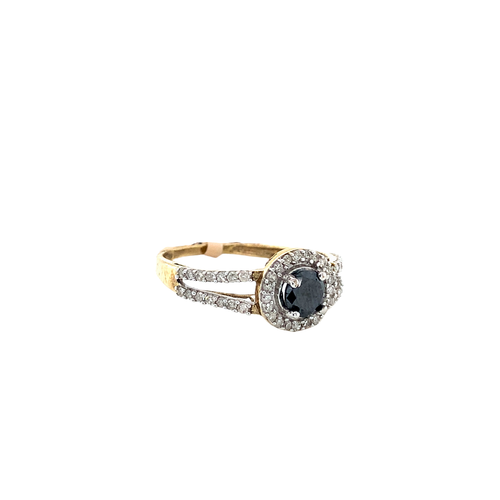 10kt Yellow Gold 1.06 tw Diamond Ring