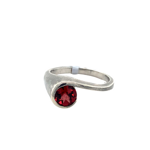 Sterling Silver Ring with Garnet
