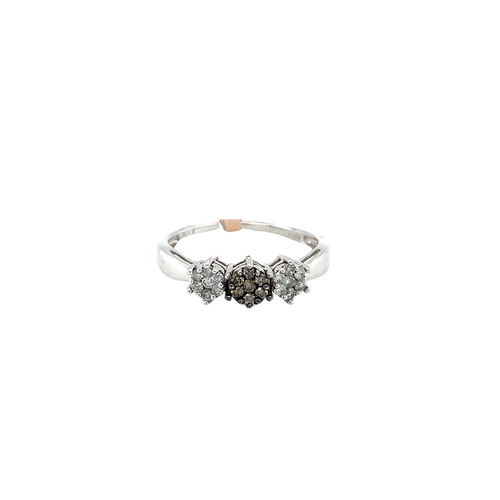 10kt White Gold .26 tw Diamond Ring