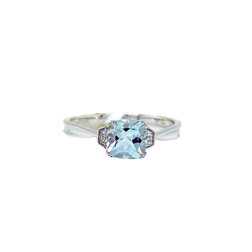 10kt White Gold Cushion Cut Aquamarine Ring