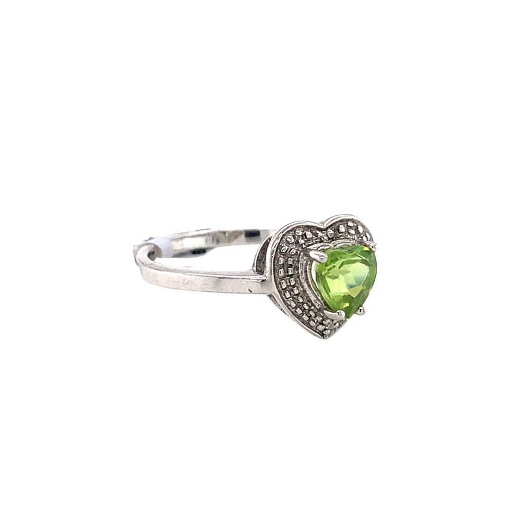 Sterling Silver Ring with Peridot