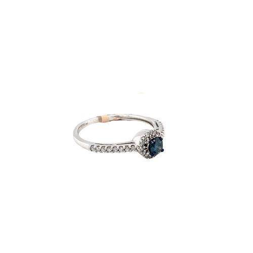 10kt White Gold .35tw Diamond Ring