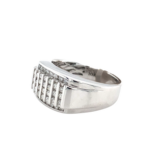 10kt White Gold Diamond Ring