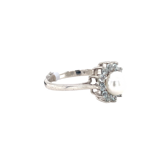 Sterling Silver Ring with Pearl