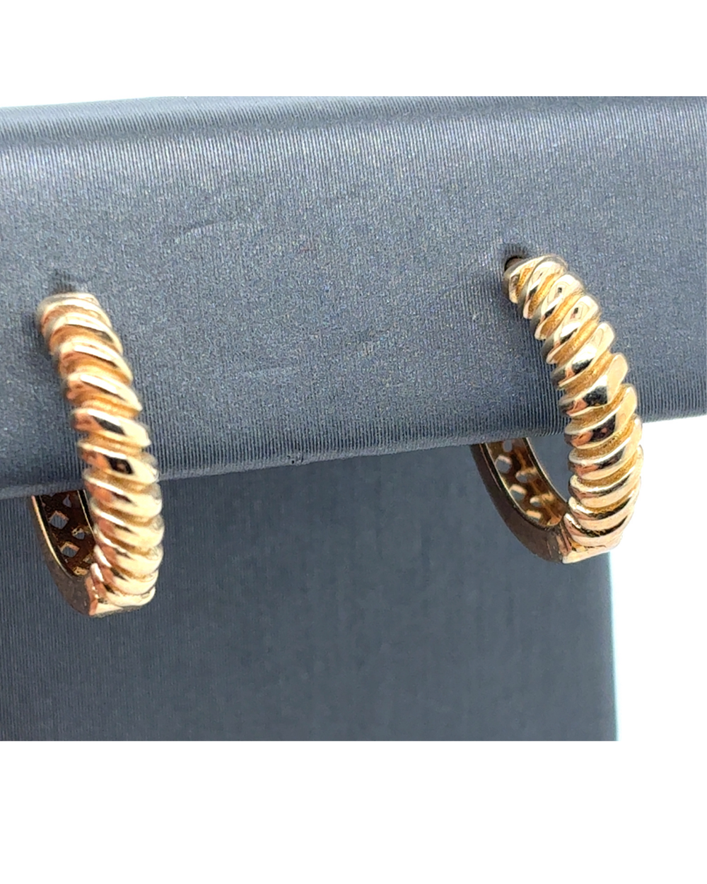 10kt Yellow Gold Hoop 15mm Earrings