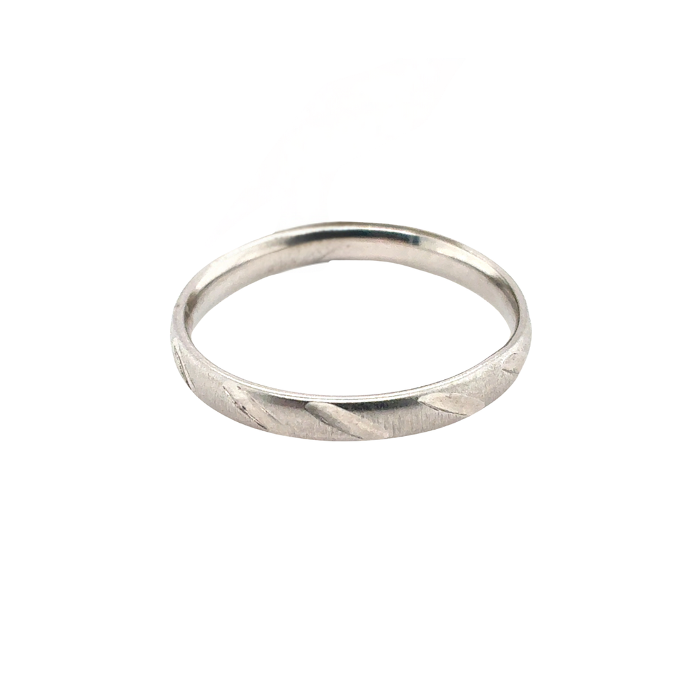 10kt White Gold Baby Band