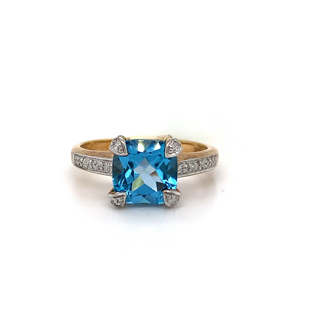 10kt Yellow Gold Blue Topaz + Diamond ring