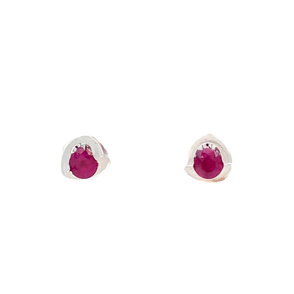 10kt White Gold Ruby earrings