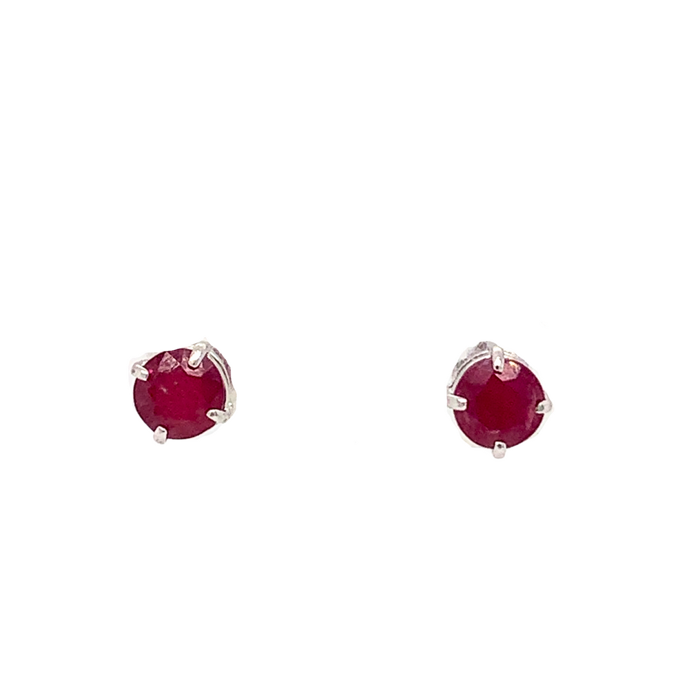 14kt White Gold Ruby earrings