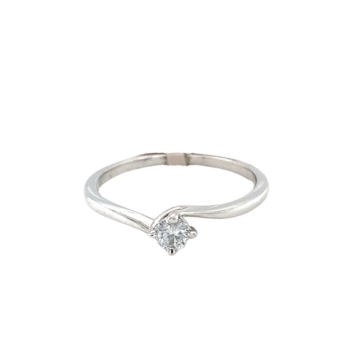 10kt White Gold Diamond Ring
