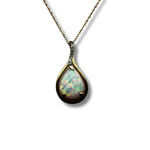 10KY Opal and Diamond Pendant