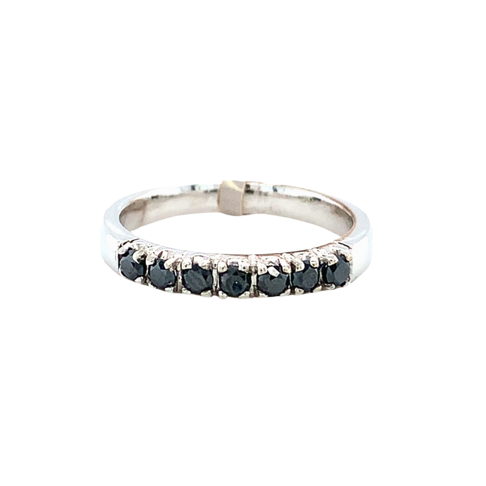 14kt White Gold .50tw Black Diamond Band