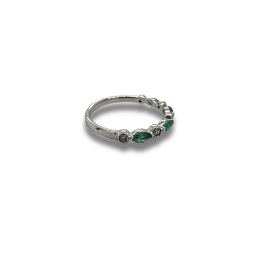 10KW Emerald and Diamond Fashion Band