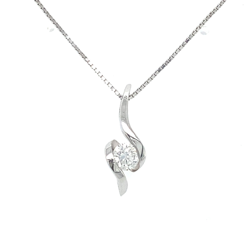 14kt White Gold .30ct Canadian Diamond Pendant