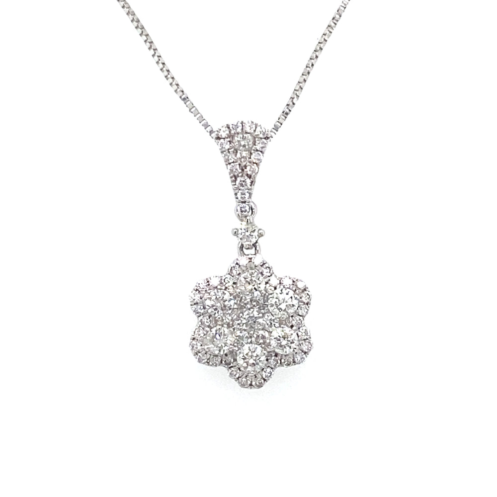 10/14kt White Gold 0.65ct Diamond Flower Pendant