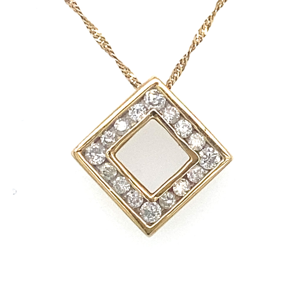 10/14kt Yellow Gold 0.30ct Diamond Pendant