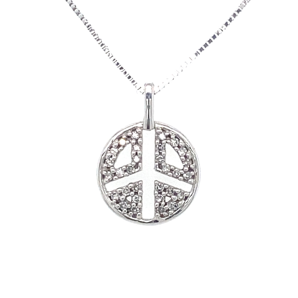 10/14kt White Gold 0.12ct Diamond Pendant