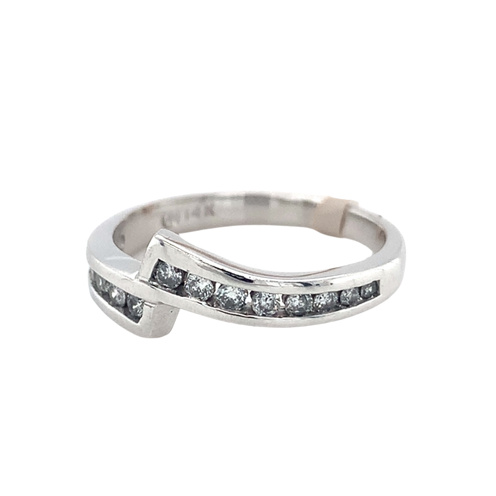 14kt White Gold Diamond Band