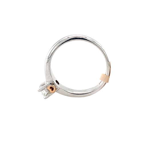 14kt White Gold Diamond Ring