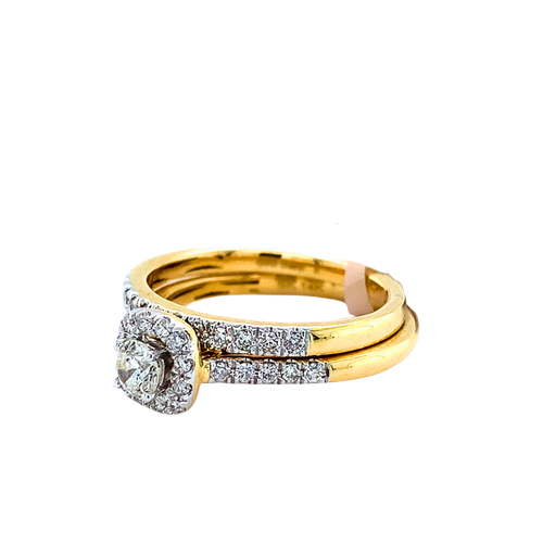14kt Yellow Gold Diamond Ring set