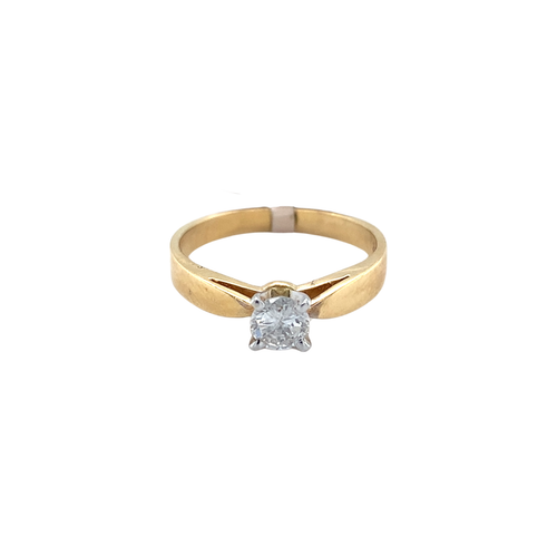14kt Yellow Gold Diamond Ring