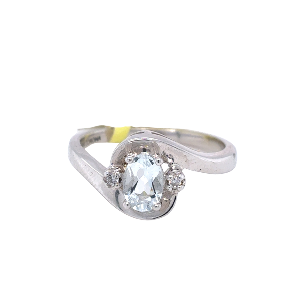10kt White Gold 6X4MM Aquamarine +.02TW Diamond Ring
