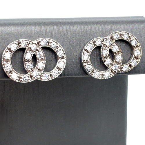 10kt White Gold Fancy CZ Stud