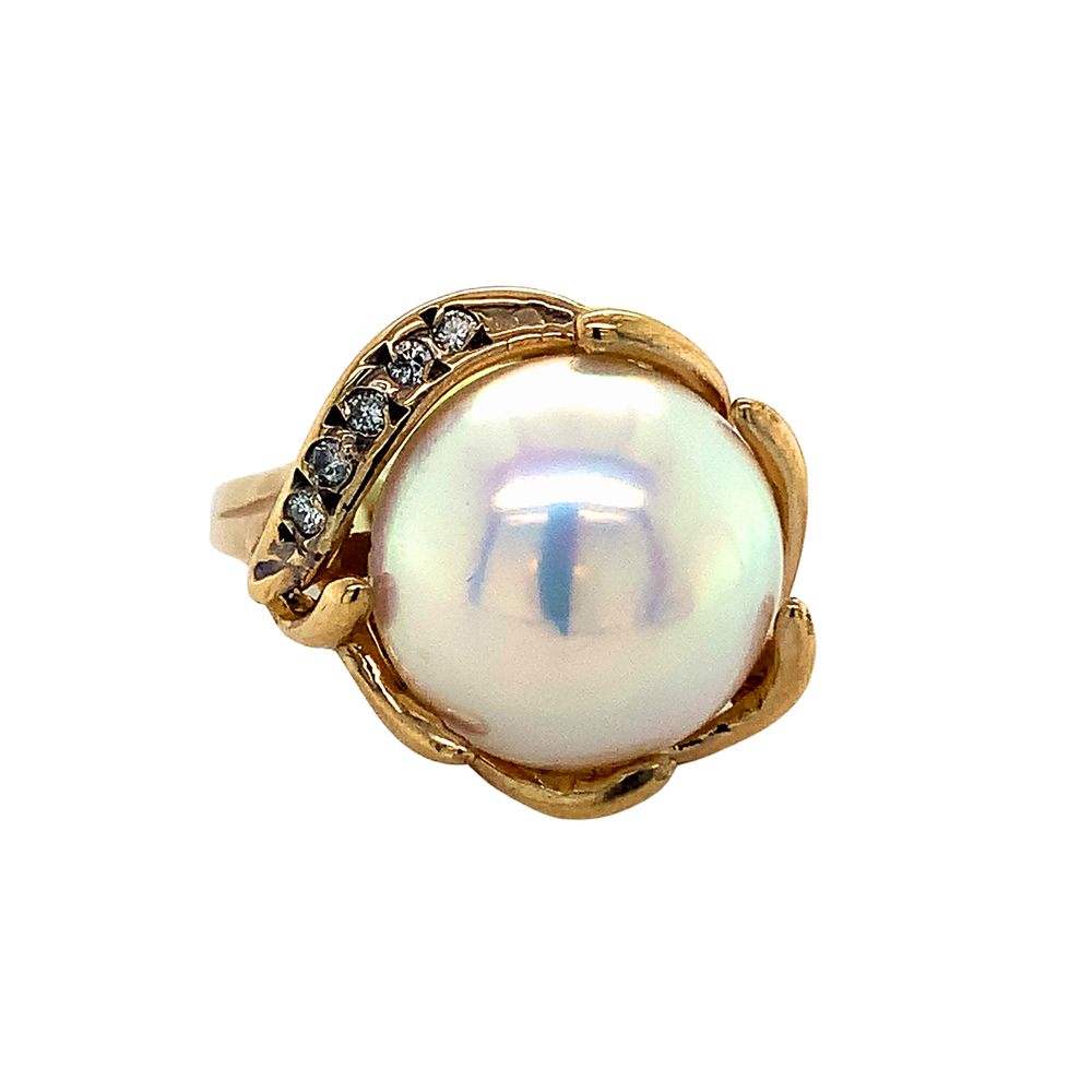 10K Yellow Gold Mabe Pearl Diamond Ring