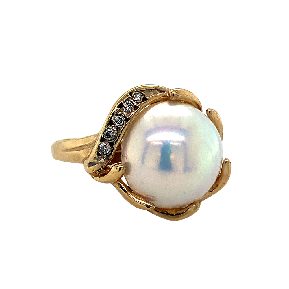 10K Yellow Gold Mabe Pearl Diamond Ring