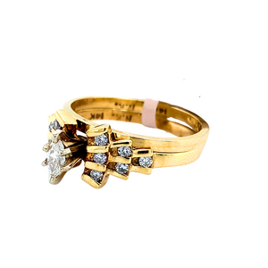 14kt Yellow Gold Diamond Ring set