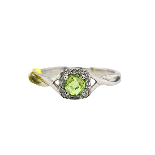 10kt White Gold Peridot ring + diamonds