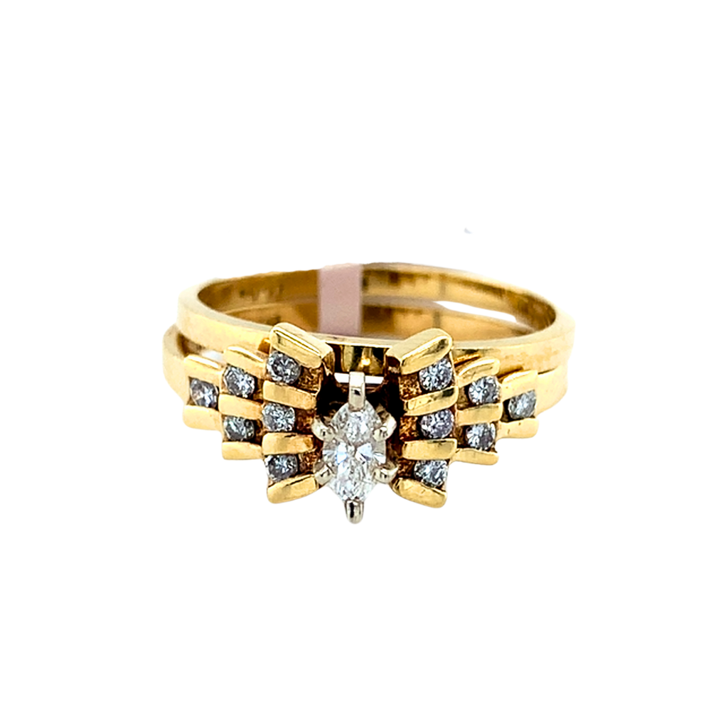 14kt Yellow Gold Diamond Ring set