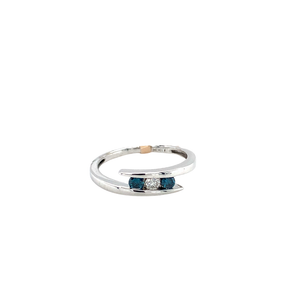 10kt White Gold .25 tw Diamond Ring