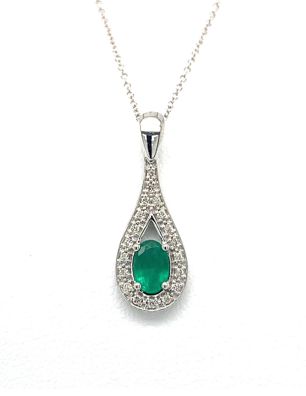 10K Emerald white gold diamond pendant