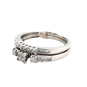 10kt White Gold Diamond Ring set