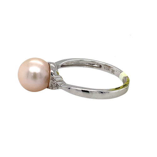 10K White Gold Diamond Pearl Ring