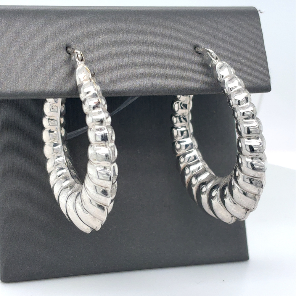 10kt White Gold Patterened Hoops