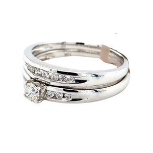 10kt White Gold Diamond Ring