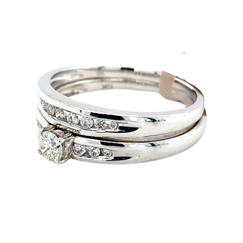 10kt White Gold Diamond Ring