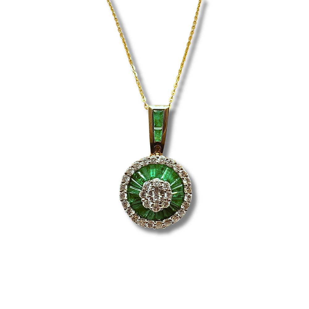 14KY Natural Emerald and Diamond Circle Pendant