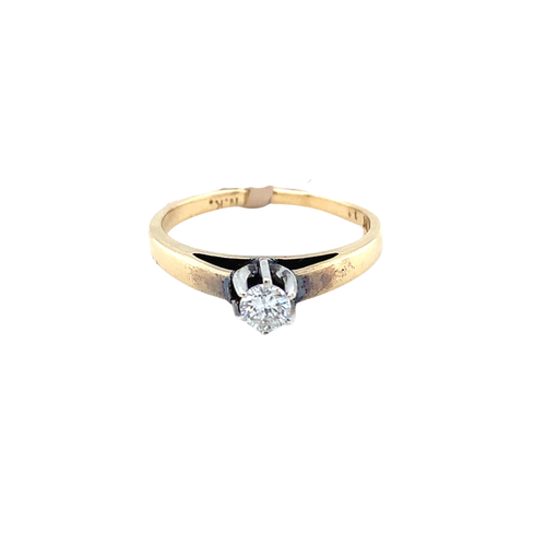 14kt Yellow Gold Diamond Ring