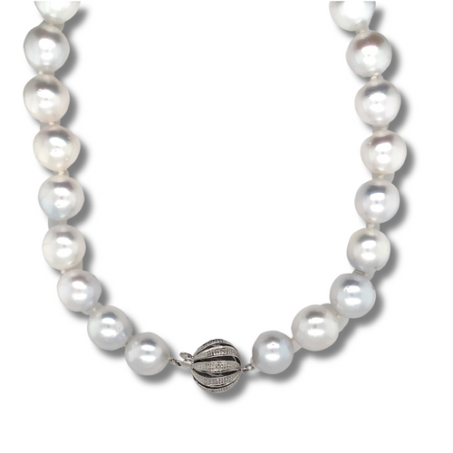 14kt White Gold 16 inch 11.5-13mm Southsea Pearl Necklace