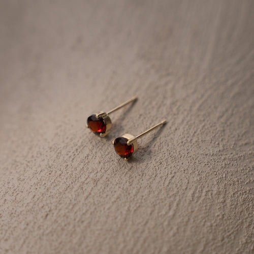 10kt Yellow Gold Genuine 4mm 3 Prongs Birthstone Stud Earrings