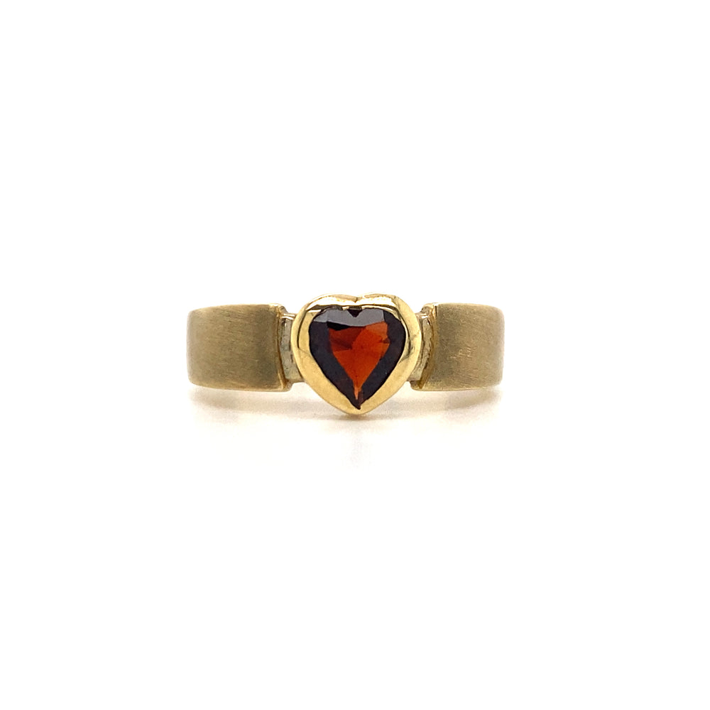 10kt Yellow Gold Synthetic Garnet Ring