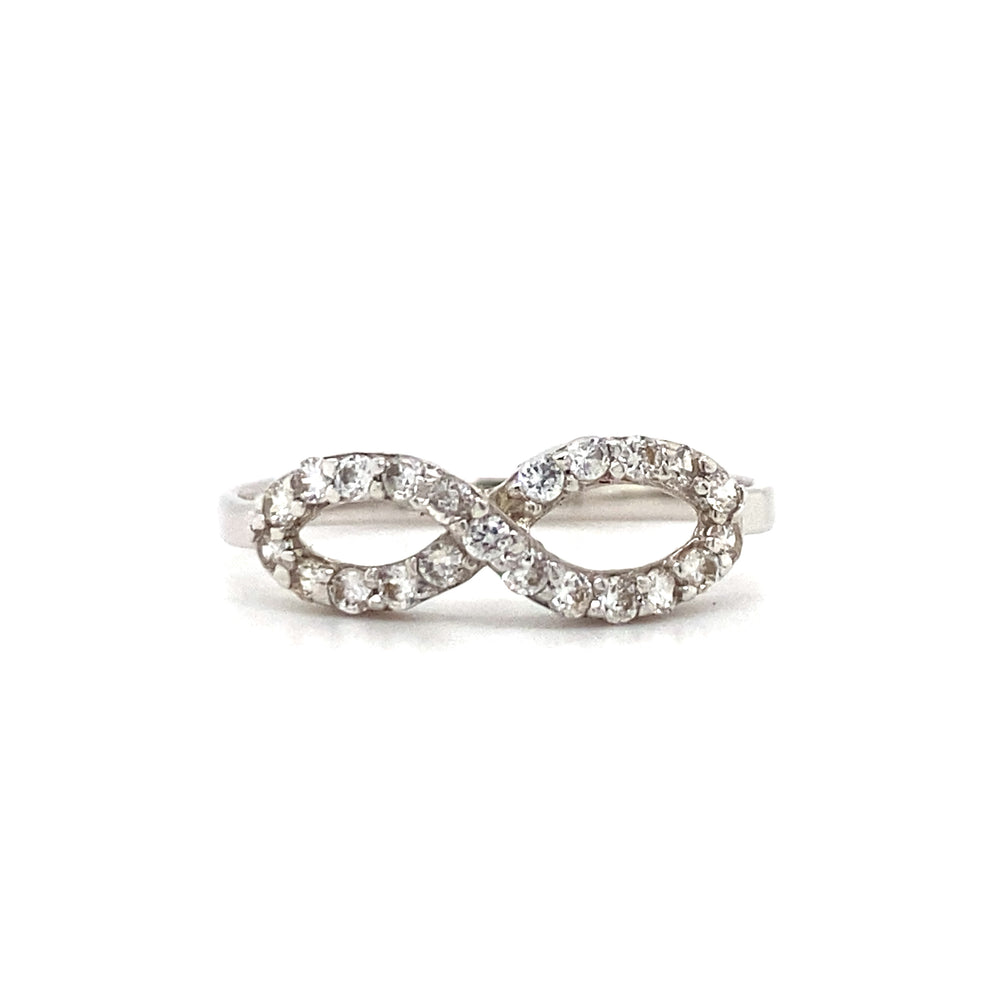 10kt White Gold Infinity Ring